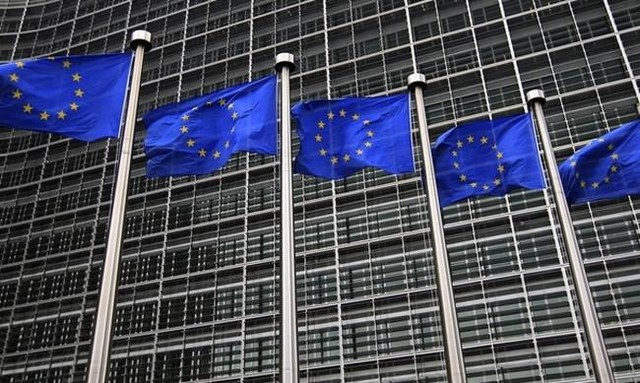 Οι πρωτοβουλίες της Ευρωπαϊκής Επιτροπής για τα κοινωνικά δικαιώματα